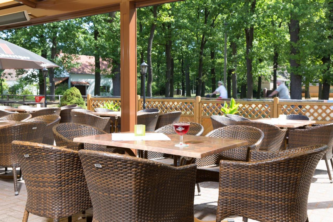 Hotel & Gasthaus Zum Eichenkranz Luckenwalde Eksteriør billede